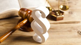 Justiz, Recht, Paragraph - Hammer Justiz, Recht, Paragraph - Hammer