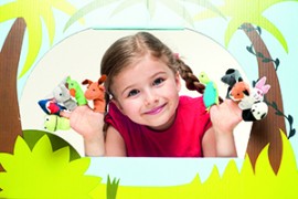 Fröhliche Kinder in bunten Farben Fröhliche Kinder in bunten Farben